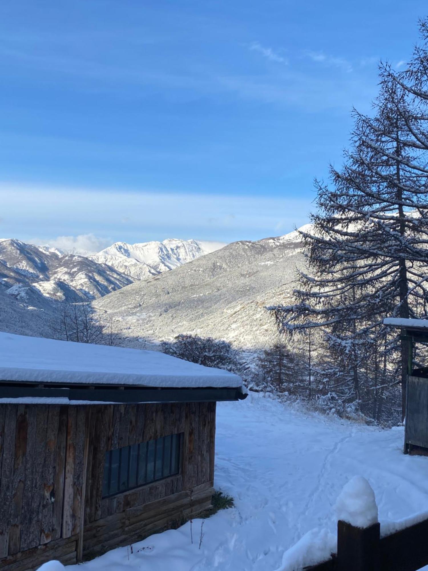 Green Mountain Lodge Oulx Eksteriør bilde